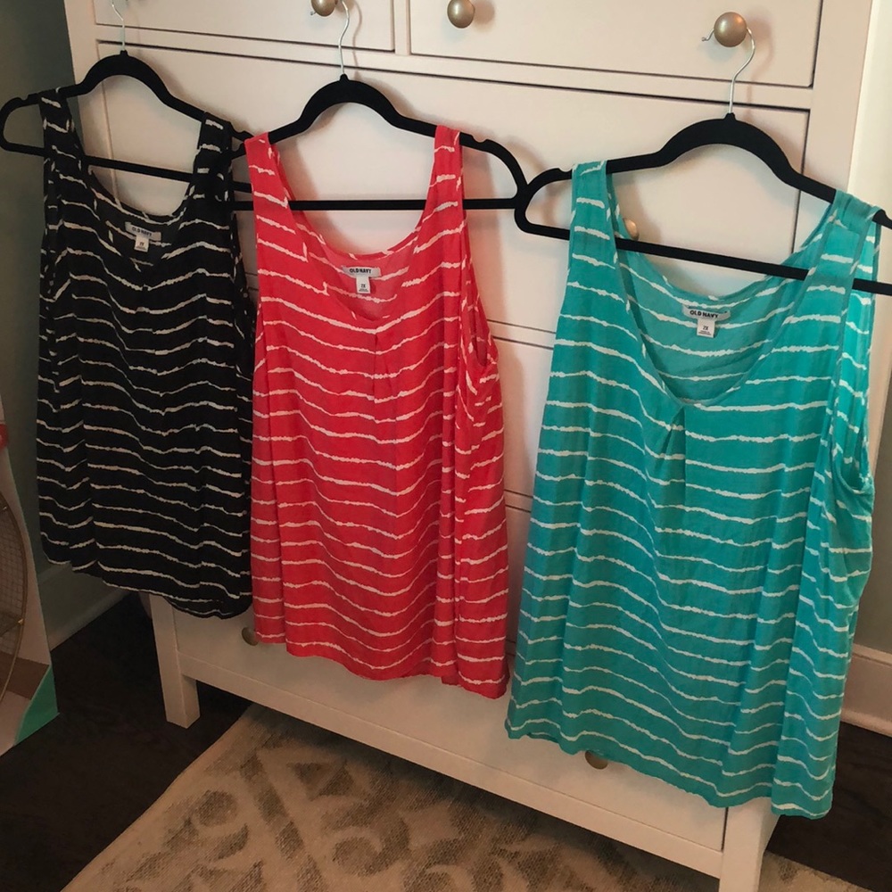 Lot of 3 Old Navy tank tops size 2X
